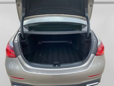 Used 2024 Mercedes-Benz C 300 4MATIC Sedan image 11