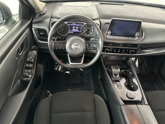 Used 2024 Nissan Rogue S AWD/4WD image 6
