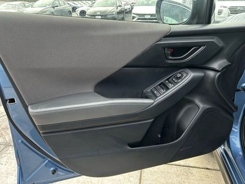 Used 2024 Subaru Crosstrek 2.0i Premium AWD/4WD image 11