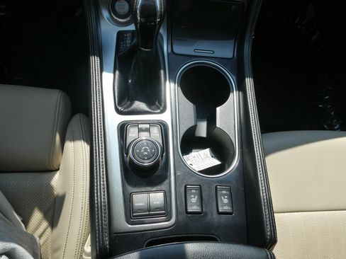 Used 2018 Nissan Maxima 3.5 SL FWD image 25