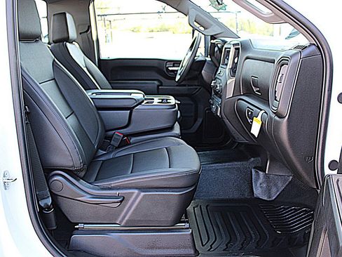 Used 2024 Chevrolet Silverado 3500 W/T w/ Snow Plow Prep Package image 21