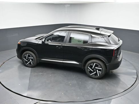 New 2026 Nissan Kicks SV image 35