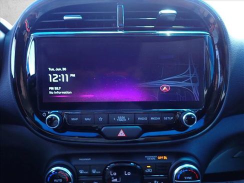 Used 2024 Kia Soul GT-Line FWD image 21