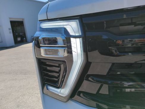 New 2026 Chevrolet Silverado 2500 LTZ w/ LTZ Plus Package AWD/4WD image 11
