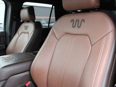 Used 2024 Ford Expedition King Ranch AWD/4WD image 7