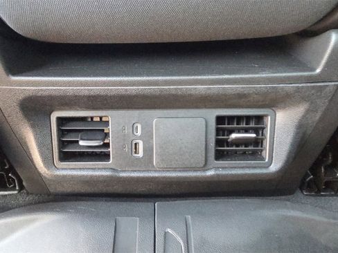 Used 2024 Chevrolet Silverado 1500 Custom image 23