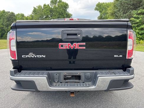 Used 2016 GMC Canyon SLE w/ SLE Convenience Package AWD/4WD image 4