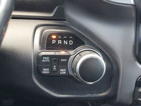 Used 2019 RAM 1500 Big Horn AWD/4WD image 25