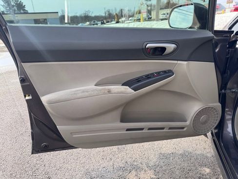 Used 2011 Honda Civic LX image 7