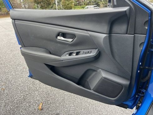 Used 2024 Nissan Sentra SV image 14