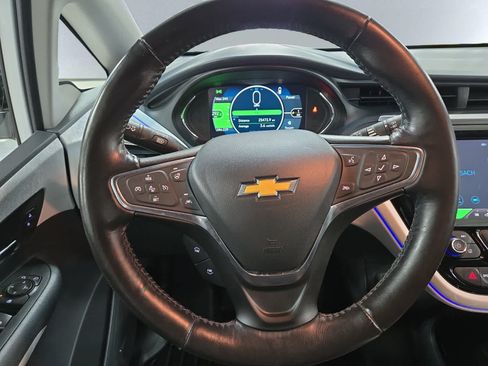Used 2019 Chevrolet Bolt Premier w/ Infotainment Package FWD image 18