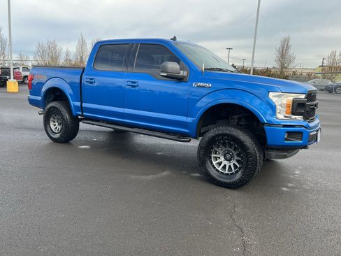 Used 2019 Ford F150 XLT w/ Equipment Group 302A Luxury image 7