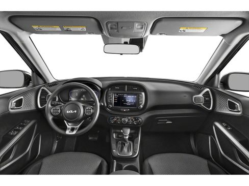 Used 2023 Kia Soul LX w/ LX Technology Package FWD image 5