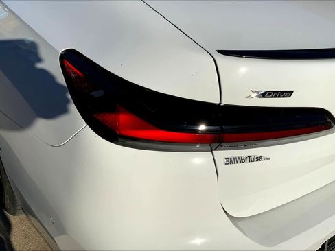 New 2025 BMW 760i xDrive w/ Luxury Rear Seating Package image 14