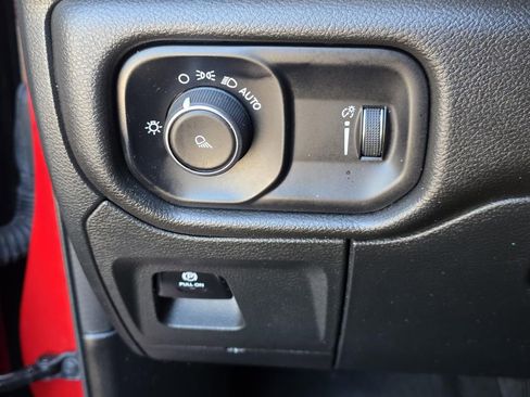 Used 2023 RAM 1500 Big Horn image 20