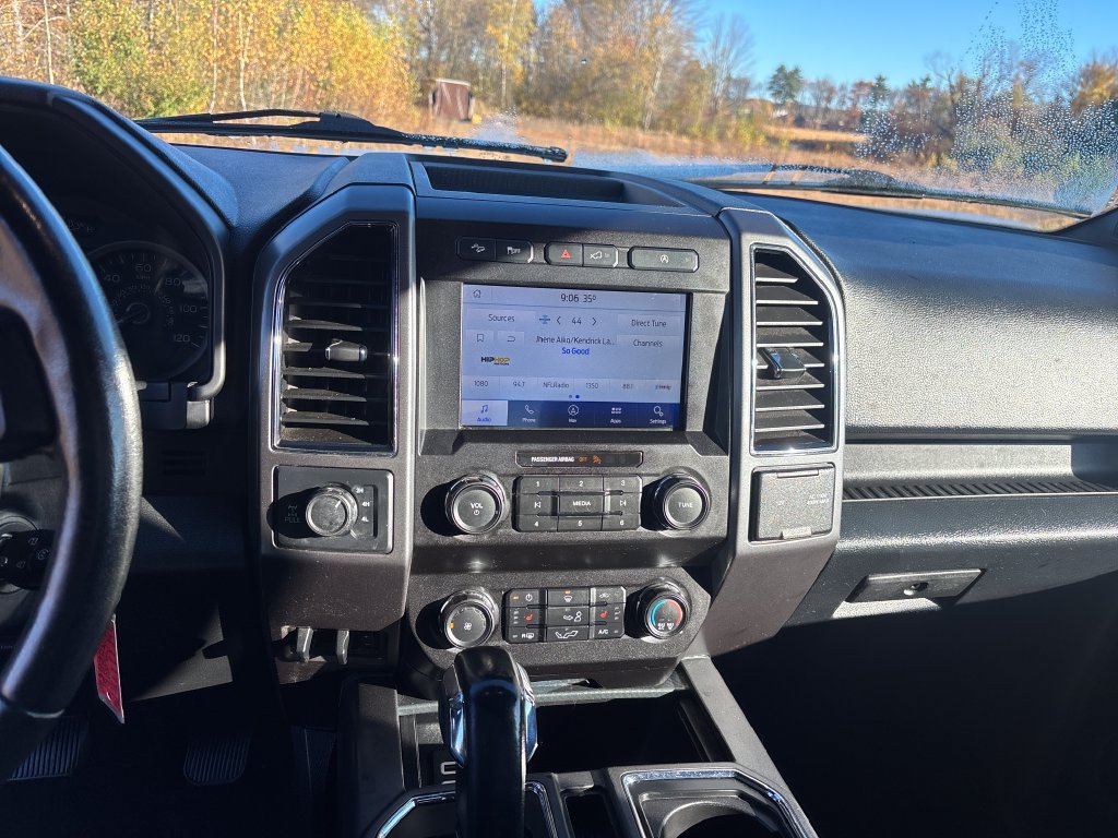 Used 2020 Ford F150 XLT w/ Equipment Group 302A Luxury AWD/4WD image 18
