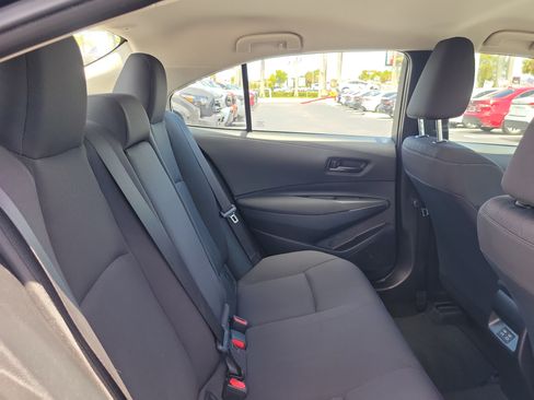 Used 2025 Toyota Corolla LE FWD image 15