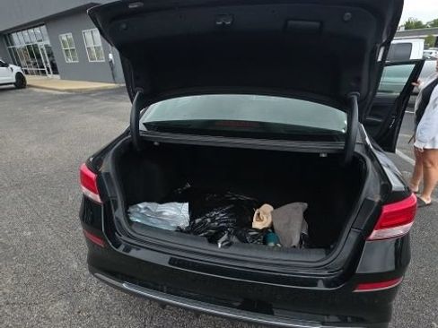 Used 2019 Kia Optima LX FWD image 24