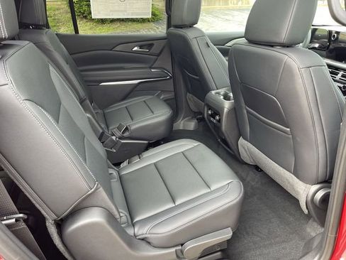 New 2026 Chevrolet Traverse LT AWD/4WD image 15