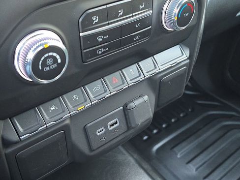 Used 2023 GMC Sierra 1500 Pro w/ Pro Value Package image 29