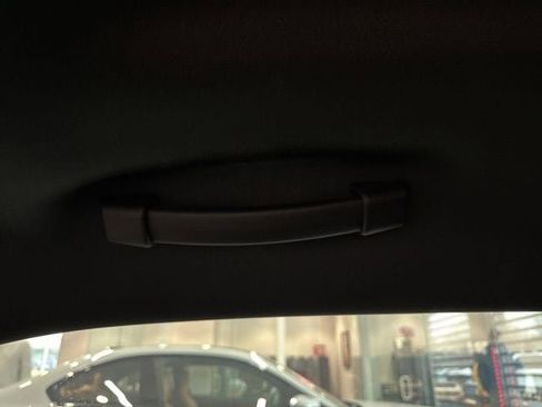 Used 2023 Dodge Challenger R/T w/ Plus Package image 30