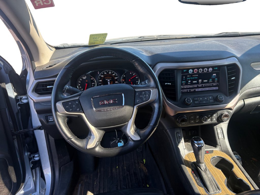 Used 2017 GMC Acadia Denali w/ Technology Package AWD/4WD image 14