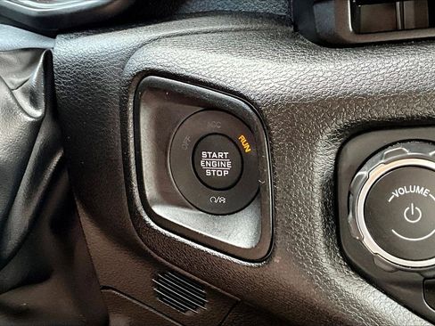 Certified 2024 Jeep Wrangler Unlimited Sport AWD/4WD image 26