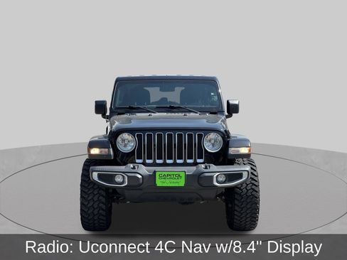 Used 2018 Jeep Wrangler Unlimited Sahara AWD/4WD image 8