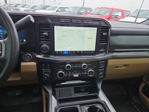 Used 2024 Ford F250 Lariat w/ Lariat Ultimate Package image 17