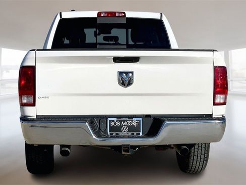 Used 2019 RAM 1500 Classic SLT image 4