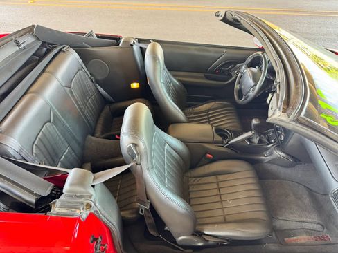 Used 2000 Chevrolet Camaro Z28 w/ SS Performance/Appearance Pkg RWD image 21