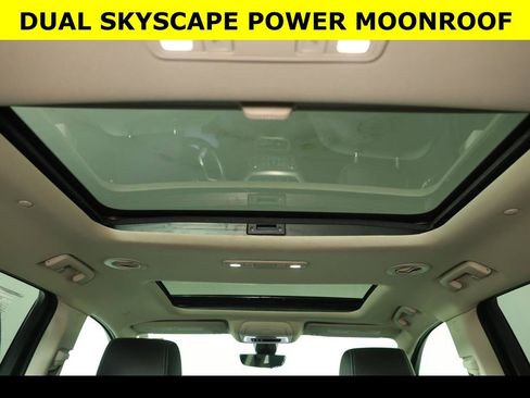 Used 2020 GMC Acadia Denali w/ Technology Package image 3