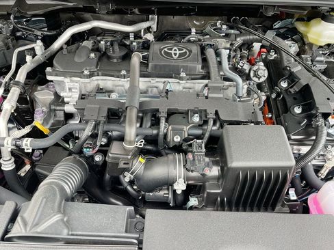 Used 2026 Toyota Corolla LE w/ LE Premium Package FWD image 18