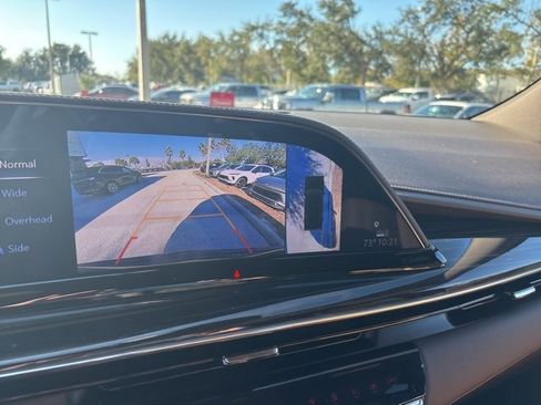 Used 2024 Cadillac Escalade Sport w/ LPO, ONYX Package image 6