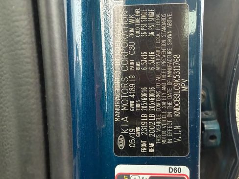 Used 2019 Kia Niro LX FWD image 32