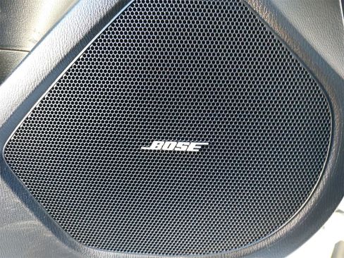 Used 2016 MAZDA MAZDA3 s Touring image 32