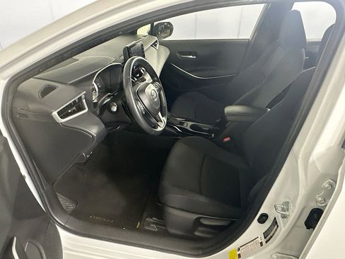 Used 2022 Toyota Corolla SE FWD image 13