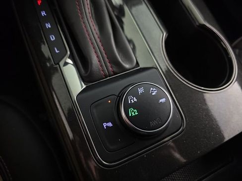 Certified 2020 Chevrolet Blazer RS w/ LPO, Floor Liner Package image 15