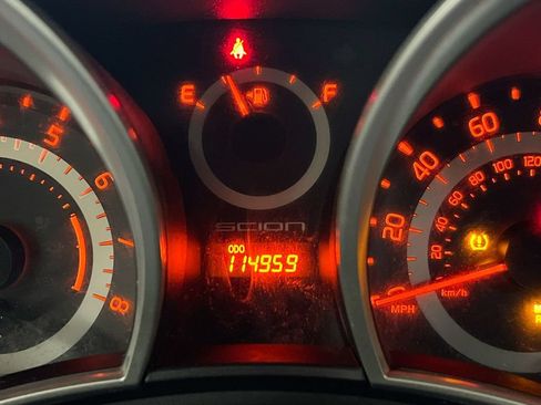 Used 2014 Scion tC FWD image 13