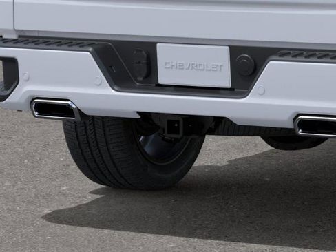 New 2026 Chevrolet Silverado 1500 High Country w/ High Country Premium Package AWD/4WD image 14