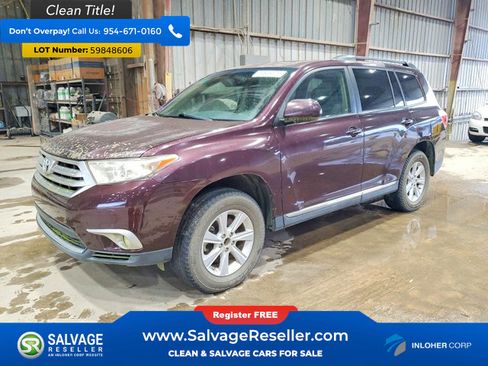 Used 2011 Toyota Highlander SE FWD image 1