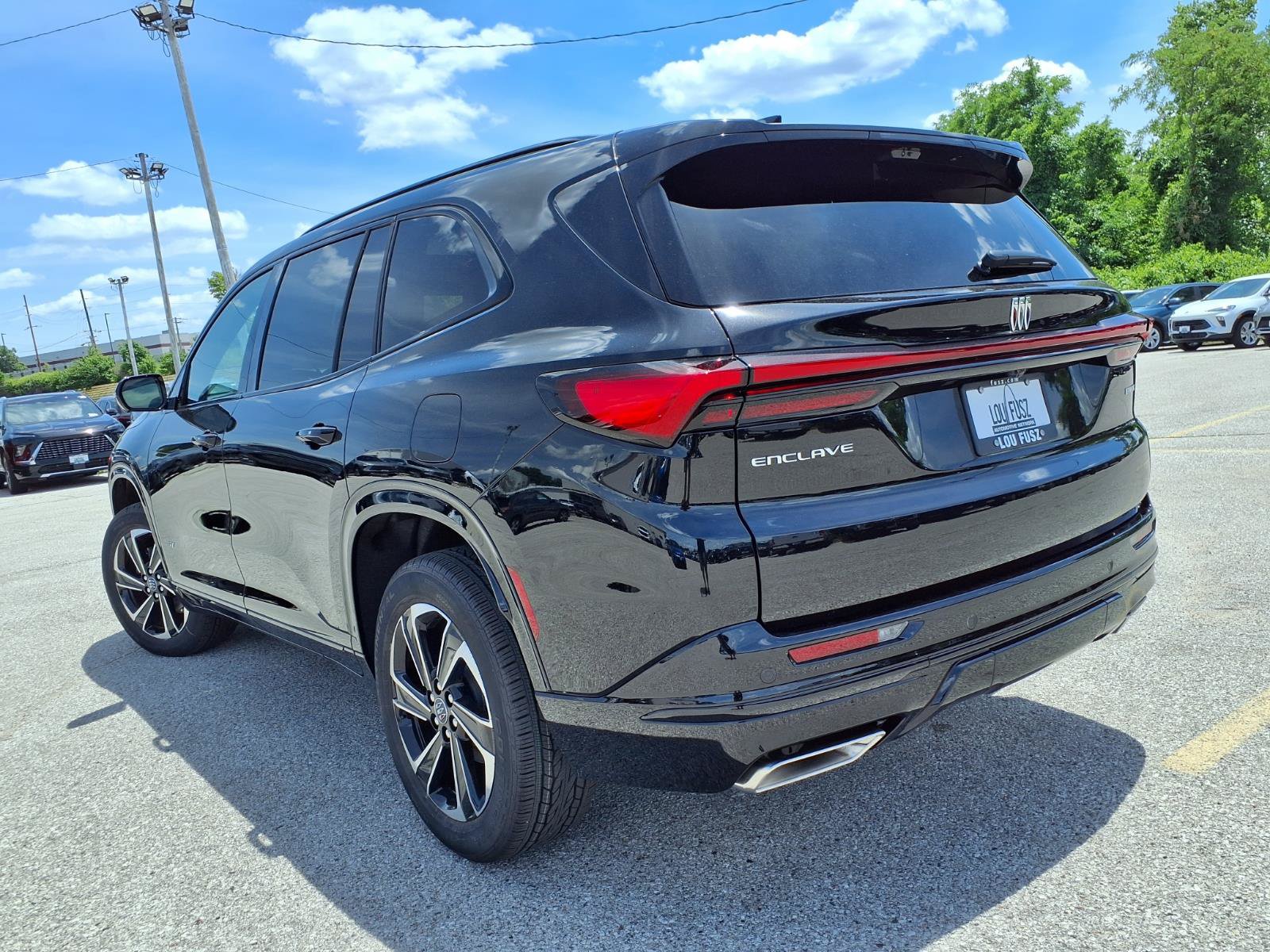 New 2026 Buick Enclave Sport Touring w/ Power Package FWD image 27