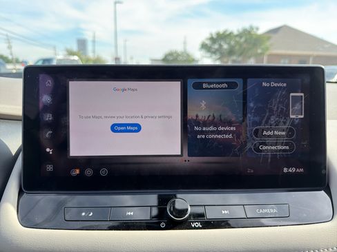 Used 2025 Nissan Rogue SL w/ Tech Package FWD image 19