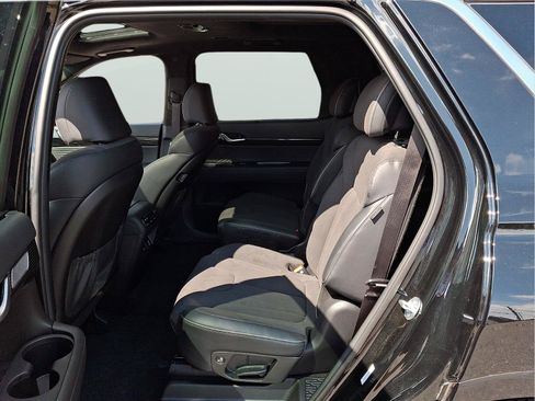 Used 2025 Hyundai Palisade Calligraphy AWD/4WD image 8