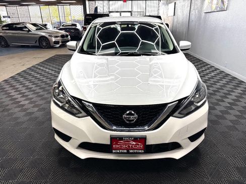 Used 2018 Nissan Sentra S image 5