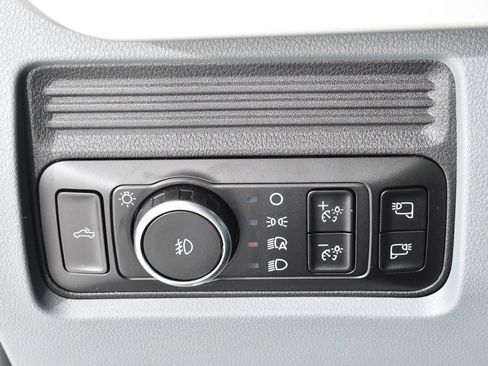 New 2026 Ford F350 XLT image 30