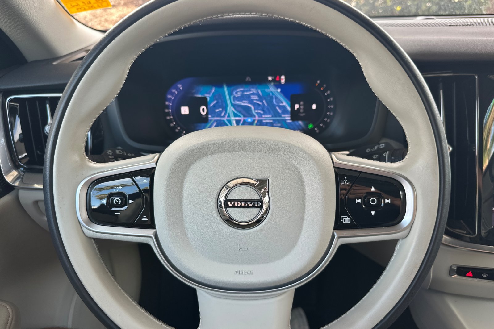 Certified 2026 Volvo V60 B5 Cross Country Plus w/ Climate Package AWD/4WD image 28