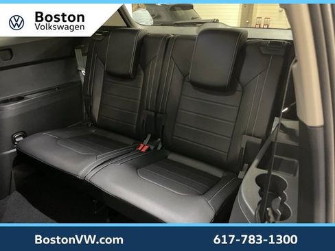 New 2026 Volkswagen Atlas SEL image 11