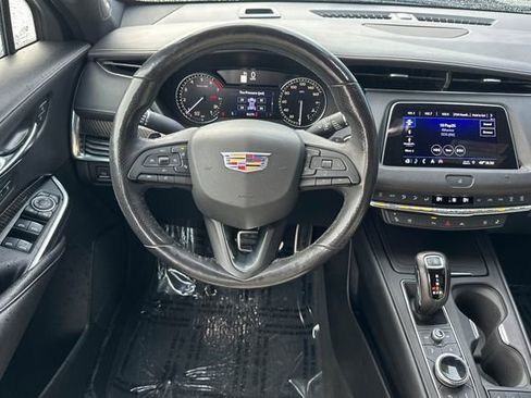 Used 2019 Cadillac XT4 Sport image 16