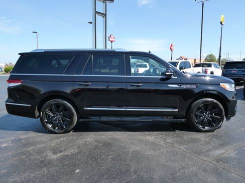 Used 2022 Lincoln Navigator L Reserve w/ Equipment Group 201A AWD/4WD image 4